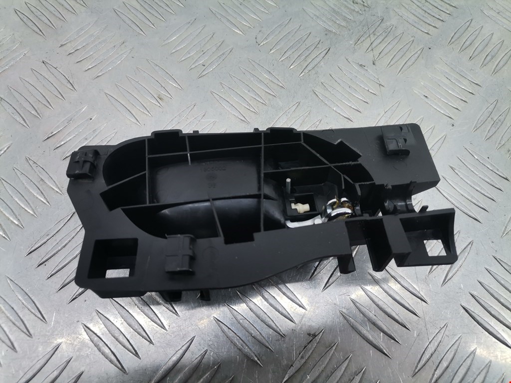 Ручка дверная передняя внутренняя левая CITROEN C3 Picasso 2009-2017