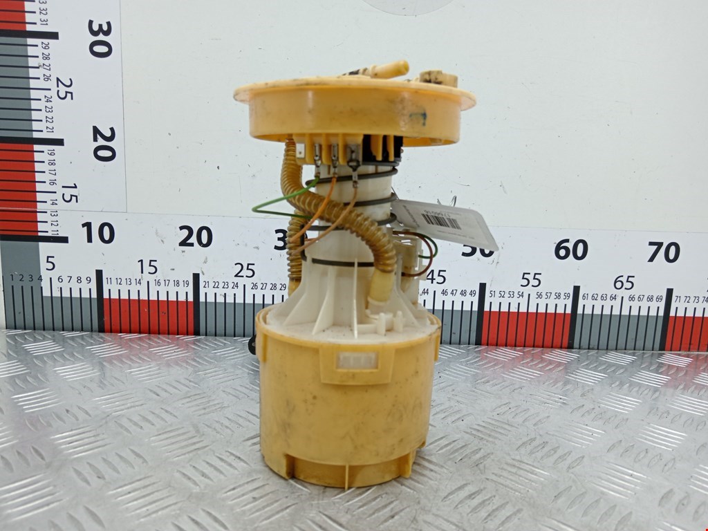 Датчик уровня топлива FORD Focus II 2005-2011