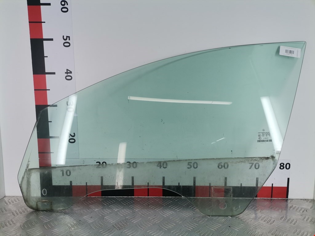 Стекло двери переднее левое MERCEDES-BENZ CLS-Class C219 2004-2010