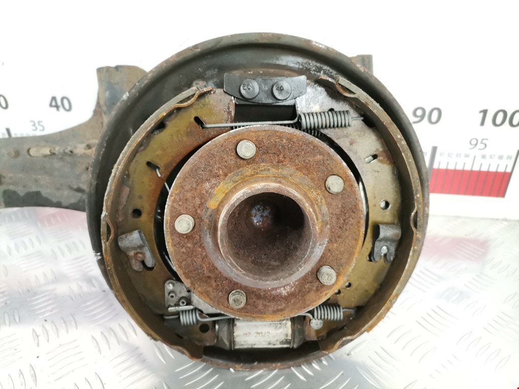 Ступица задняя правая FORD Focus III 2011-2019