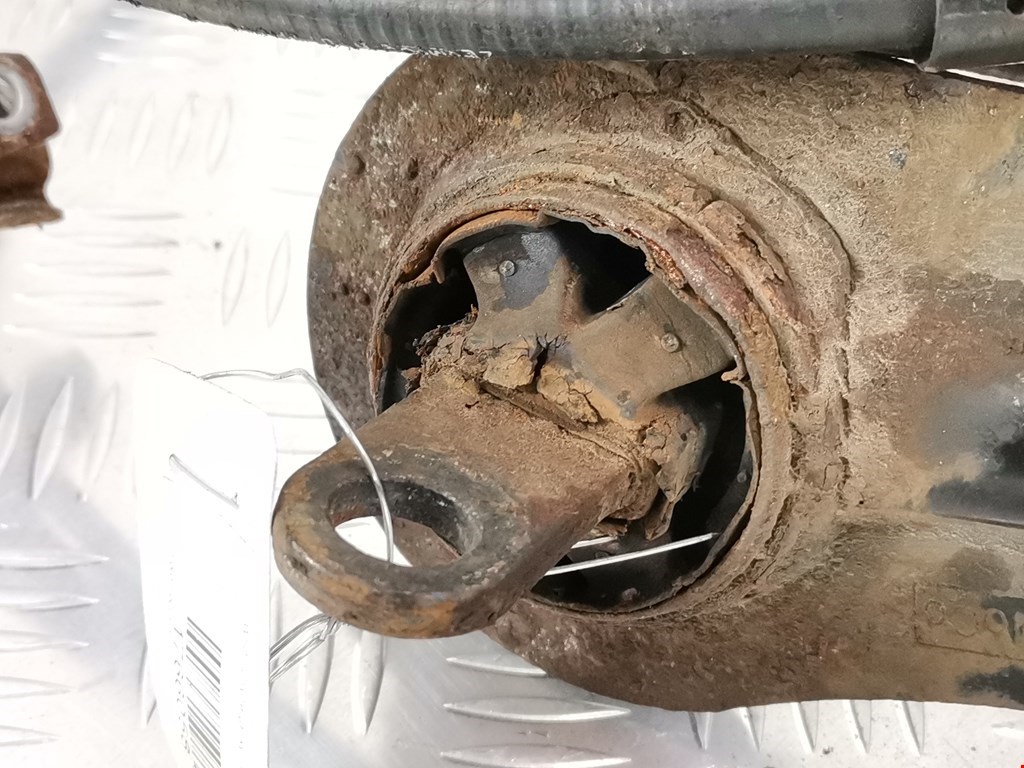 Ступица задняя правая FORD Focus III 2011-2019