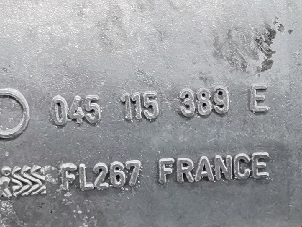 Корпус масляного фильтра VOLKSWAGEN Touran 2003-2010