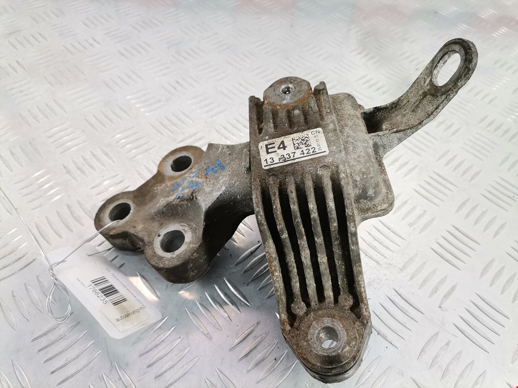 Подушка (опора) крепления двигателя Opel Astra J (2009-2018)