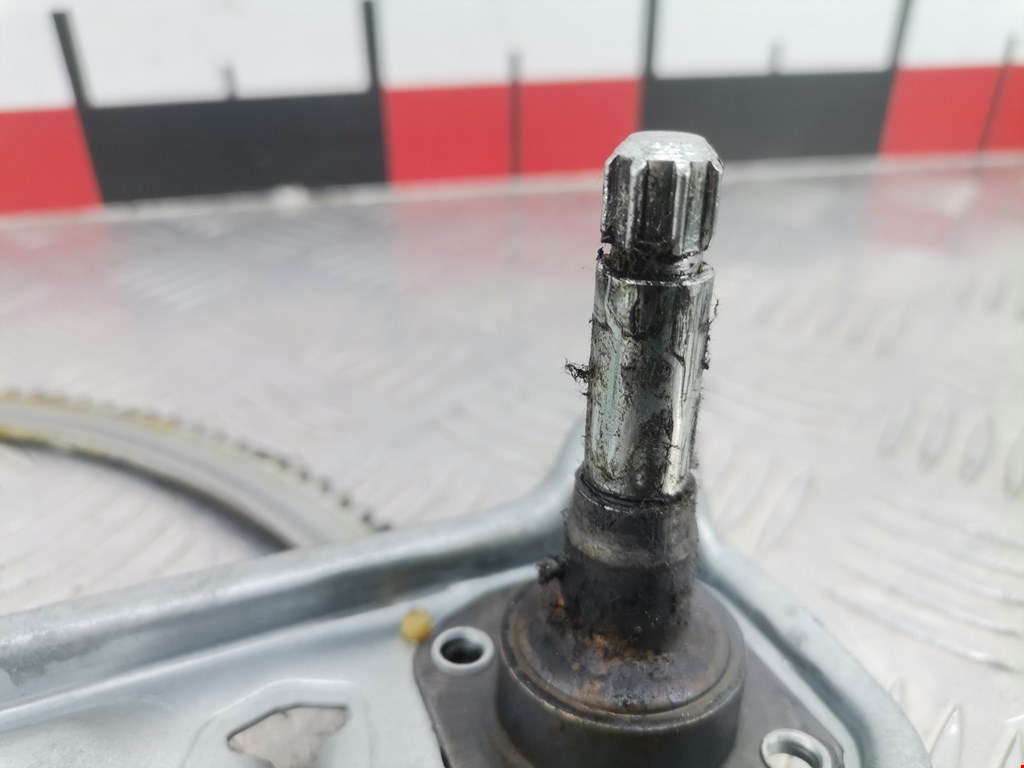 Стеклоподъемник задний левый OPEL Zafira A 1999-2005