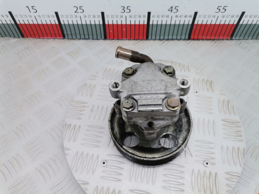 Насос гидроусилителя руля (ГУР) FORD Fiesta 2001-2008