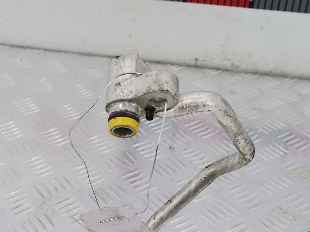 Трубка кондиционера BMW 3er E90/E91 2005-2012