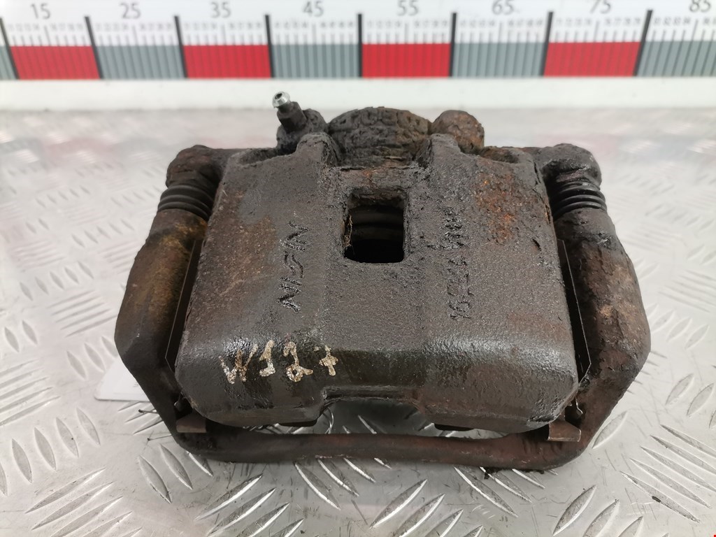 Суппорт передний правый HONDA Jazz 2008-2015