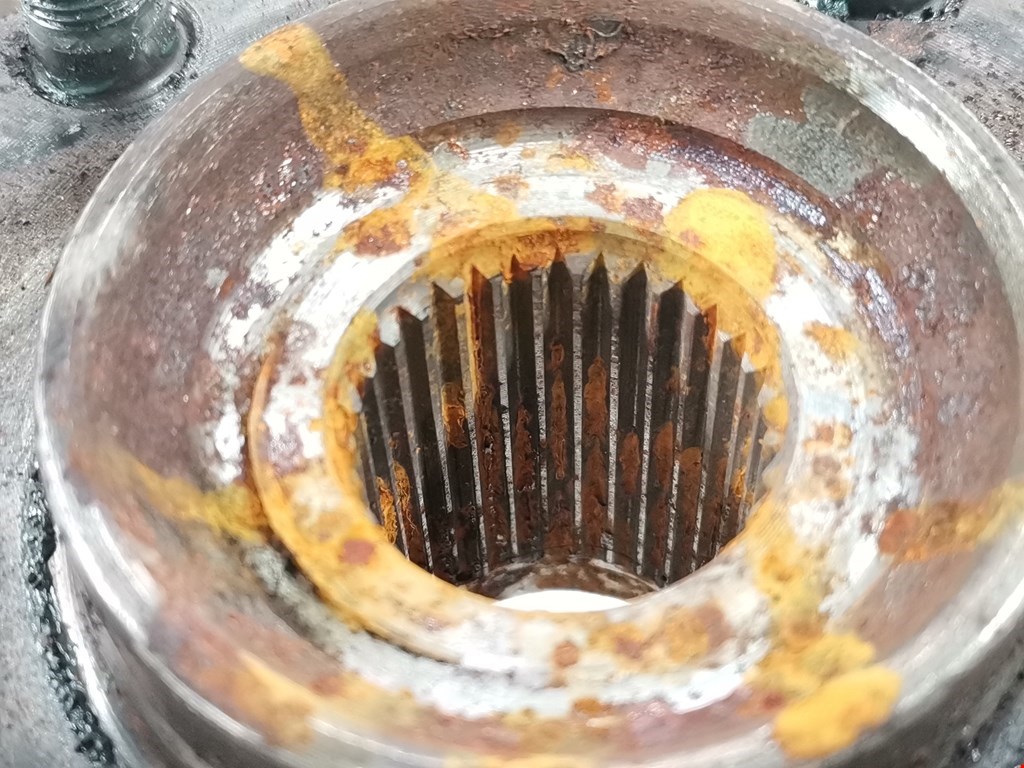 Ступица передняя правая NISSAN Qashqai J10 2006-2013