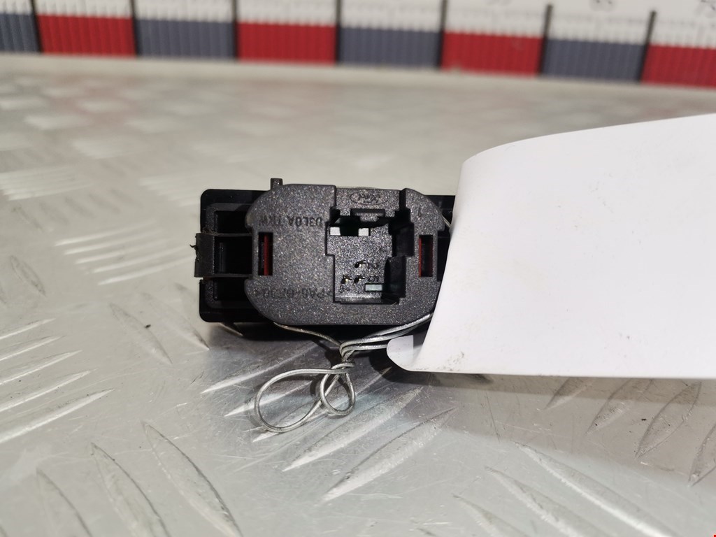 Кнопка аварийной сигнализации (аварийки) FORD C-MAX 2003-2010