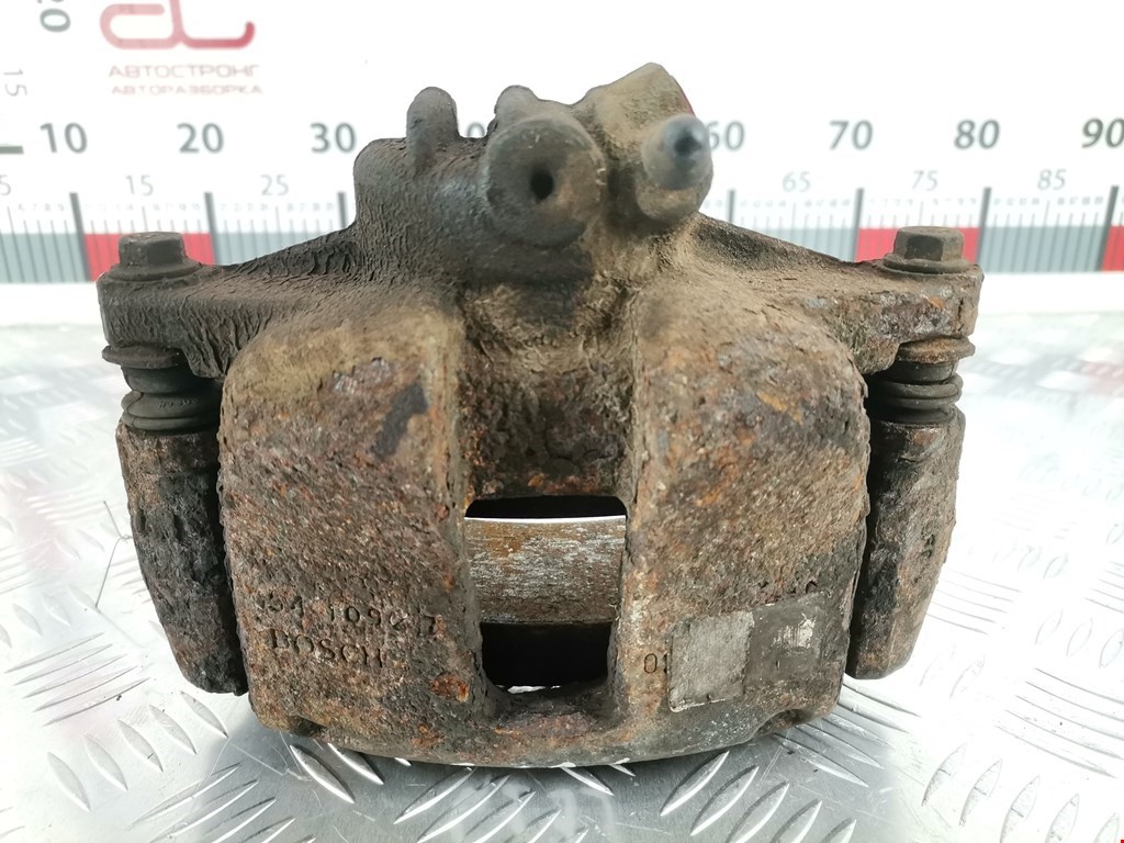 Суппорт передний левый PEUGEOT 207 2006-2015