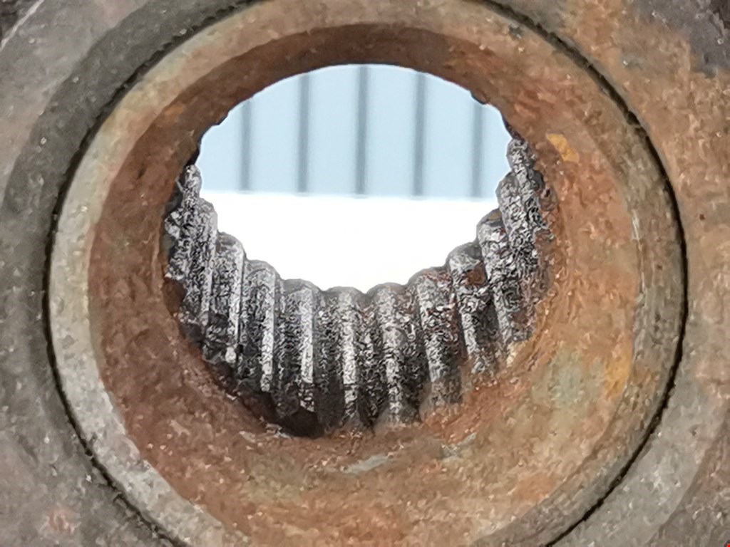 Ступица передняя левая PEUGEOT 207 2006-2015