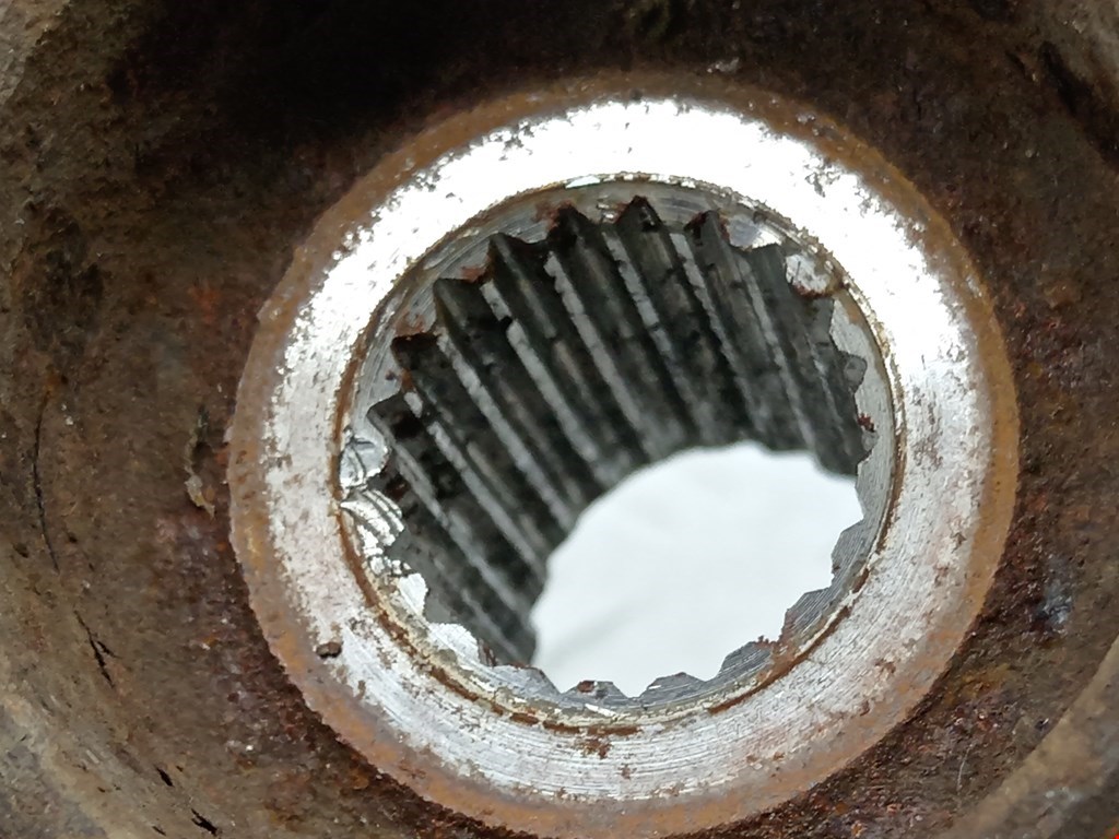 Ступица передняя правая RENAULT Sandero 2009-2014