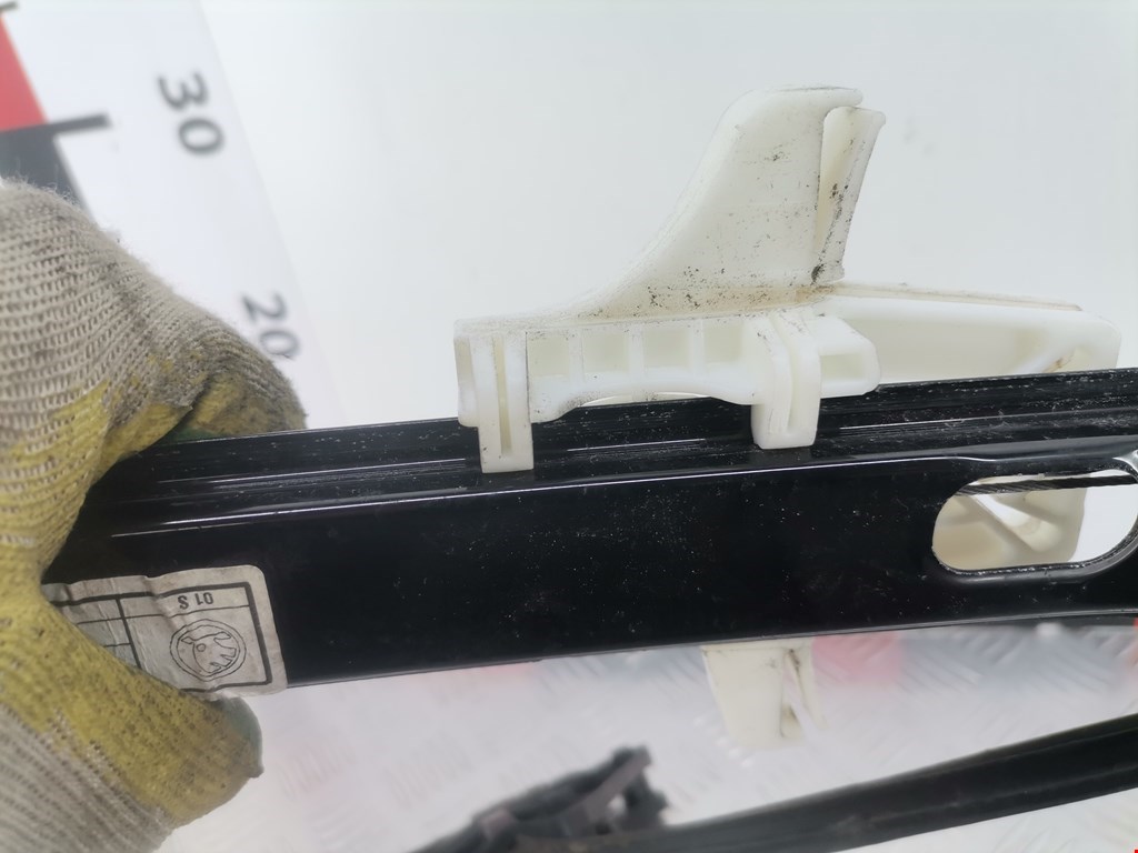 Стеклоподъемник задний левый SKODA Rapid 2012-2020