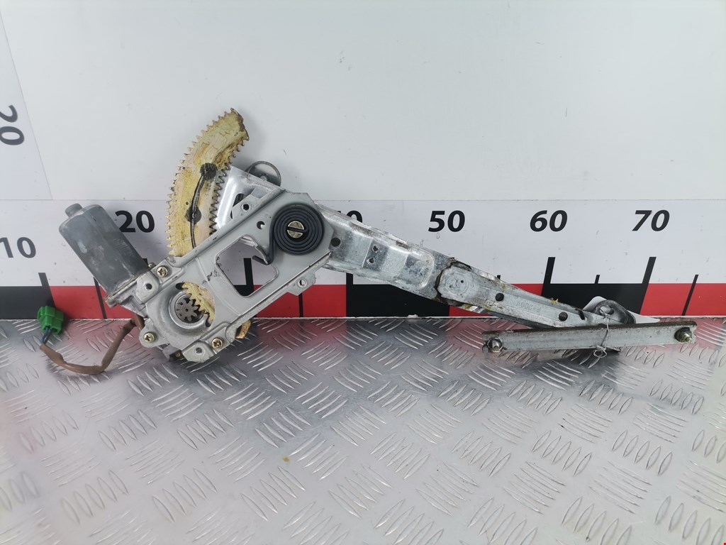 Стеклоподъемник передний правый SUBARU Legacy 1994-1999