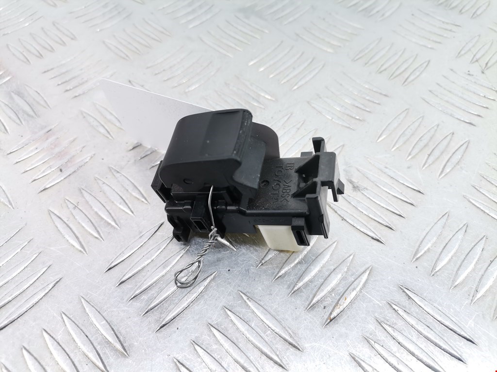 Кнопка стеклоподъемника TOYOTA RAV 4 XA30 2006-2012