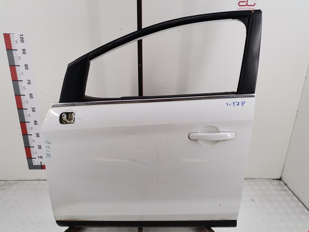 Дверь передняя левая Ford Kuga 1 (2008-2012)