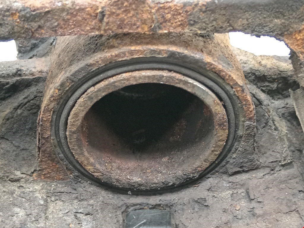 Суппорт передний левый RENAULT Megane II 2002-2009