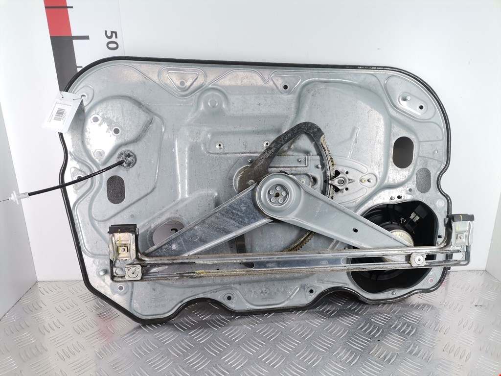 Стеклоподъемник передний правый FORD Focus II 2005-2011