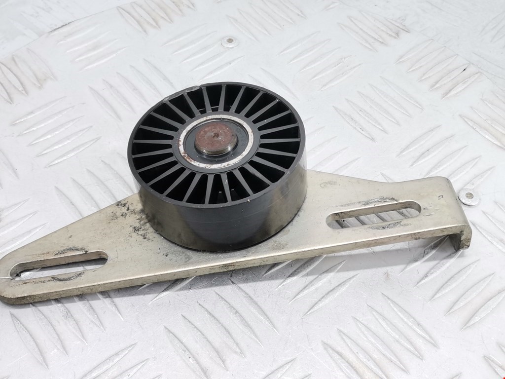 Натяжитель ремня генератора (приводного поликлинового ремня Renault Sandero 1 (2007-2014)