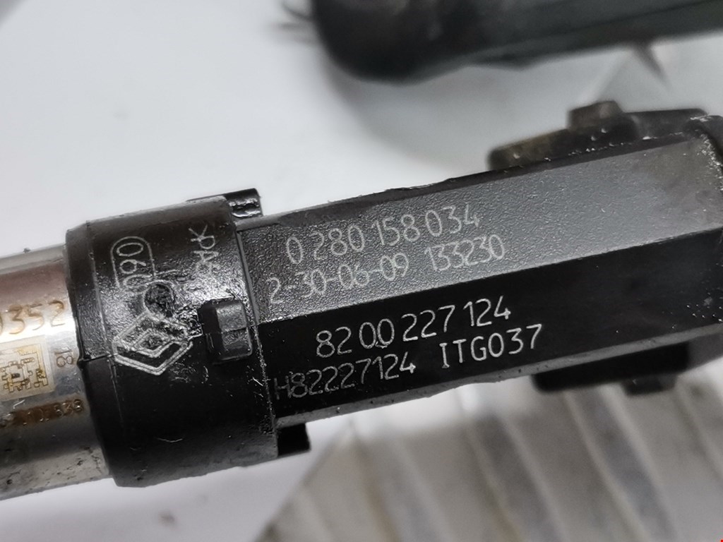 Форсунка дизельная электрическая DACIA Sandero 2008-2012