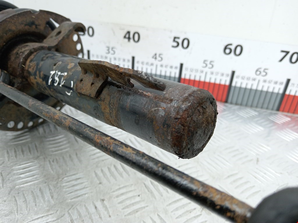 Амортизатор передний левый RENAULT Megane II 2002-2009