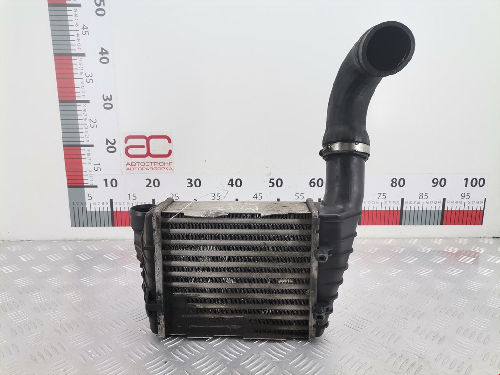 Интеркулер (радиатор интеркулера) VOLKSWAGEN Passat B5 1997-2005