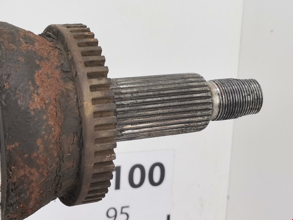 Полуось (привод, приводной вал) передняя правая HYUNDAI i40 2011-2019