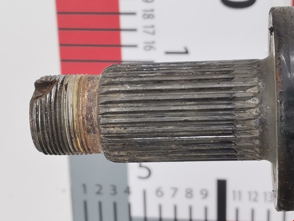 Полуось (привод, приводной вал) задняя правая BMW 5er 5 серия F10/F11/F07 2009-2017