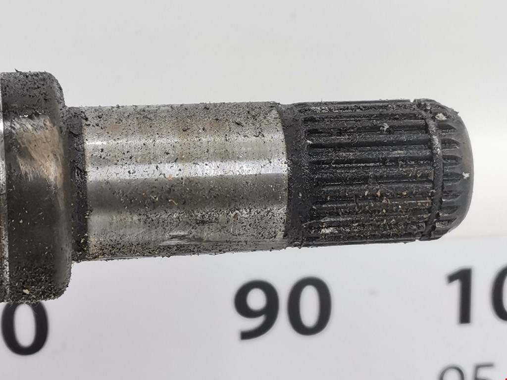 Полуось (привод, приводной вал) задняя правая BMW 5er 5 серия F10/F11/F07 2009-2017