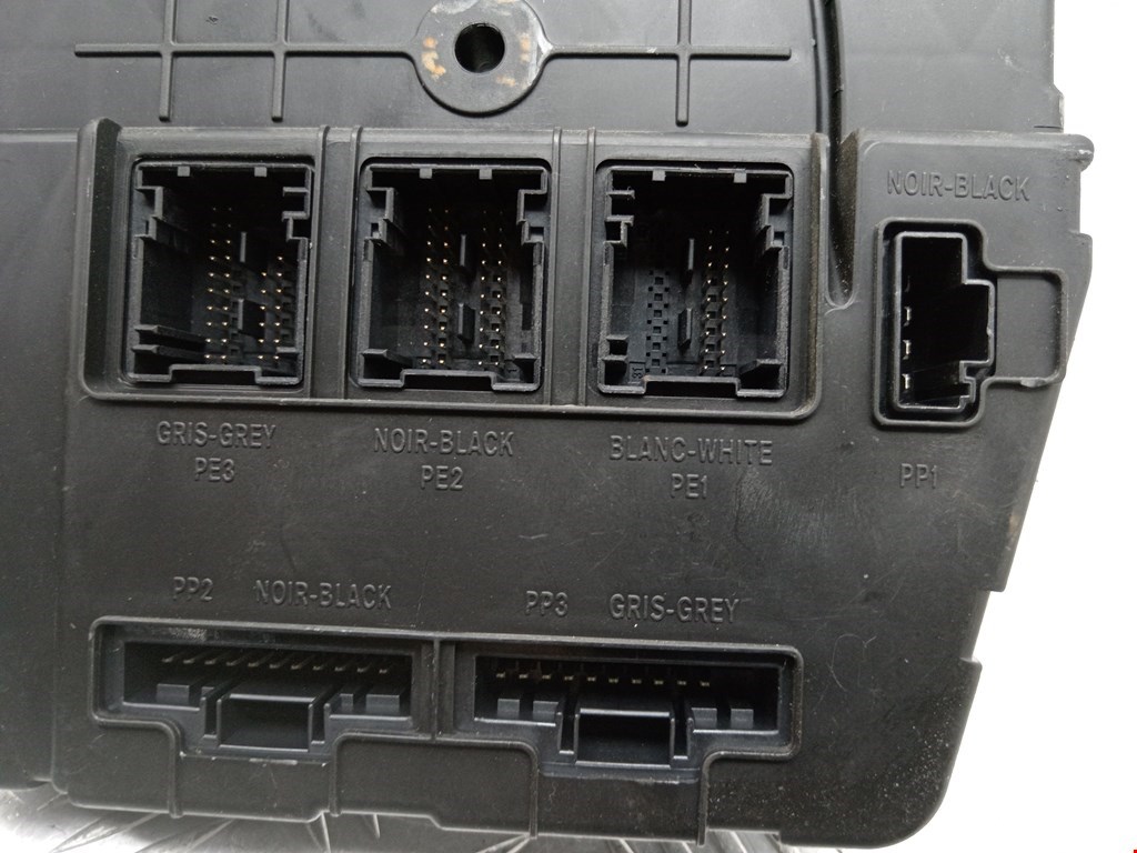 Блок комфорта RENAULT Scenic II 2003-2010