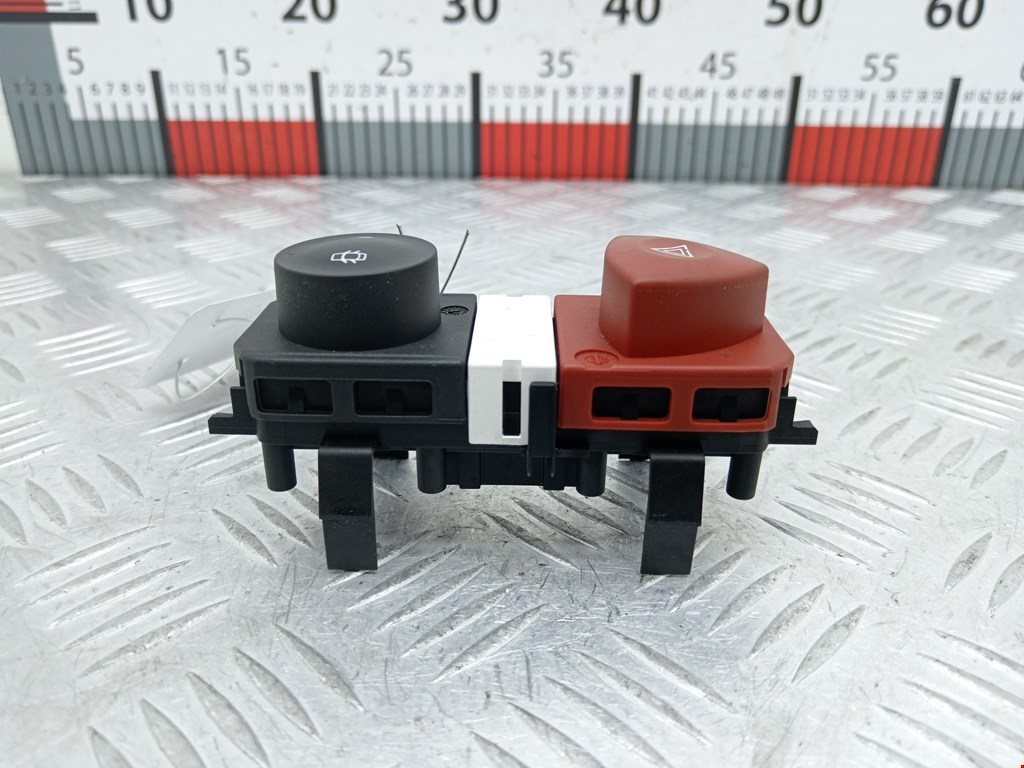 Кнопка аварийной сигнализации (аварийки) RENAULT Scenic II 2003-2010