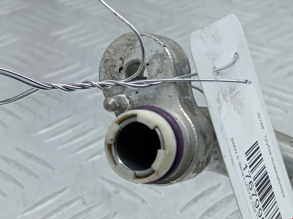 Трубка кондиционера BMW 5er 5 серия F10/F11/F07 2009-2017