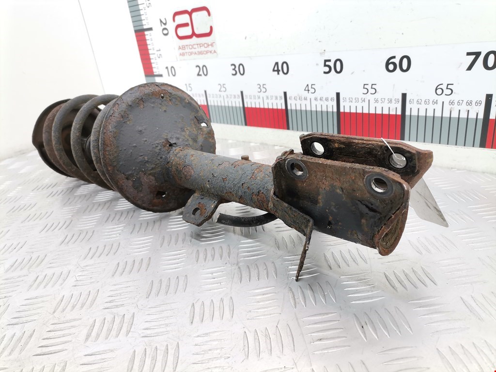 Амортизатор передний левый RENAULT Duster 2011-2021