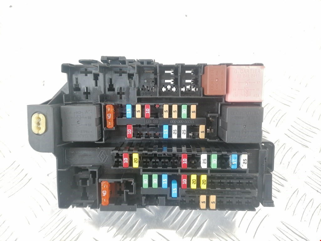 Датчик уровня в бачок омывателя RENAULT Laguna 2007-2015