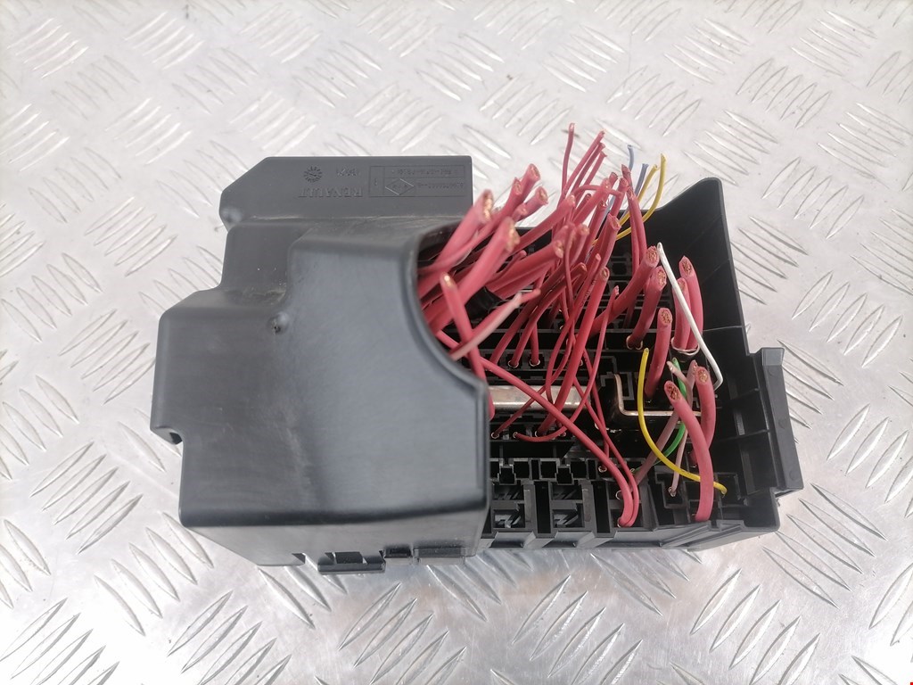 Датчик уровня в бачок омывателя RENAULT Laguna 2007-2015