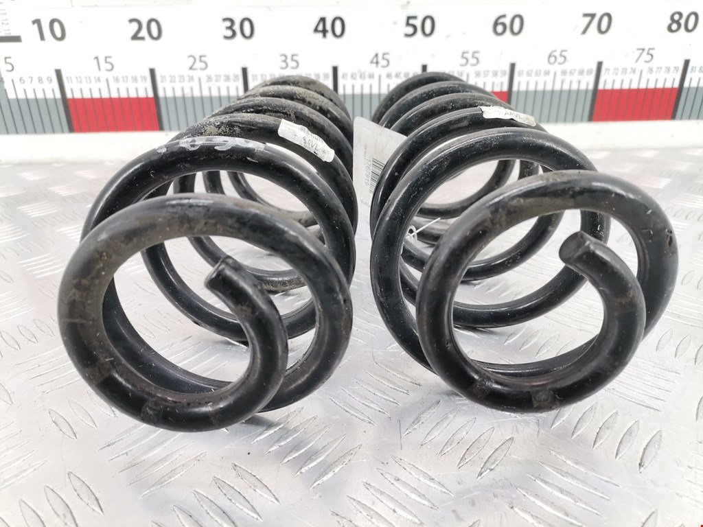 Пружина задняя левая/правая OPEL Astra K 2015-2021