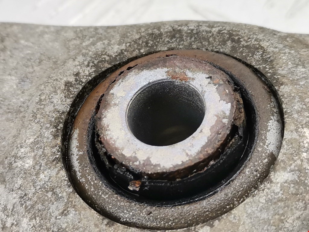 Рычаг передний левый BMW 5er 5 серия F10/F11/F07 2009-2017