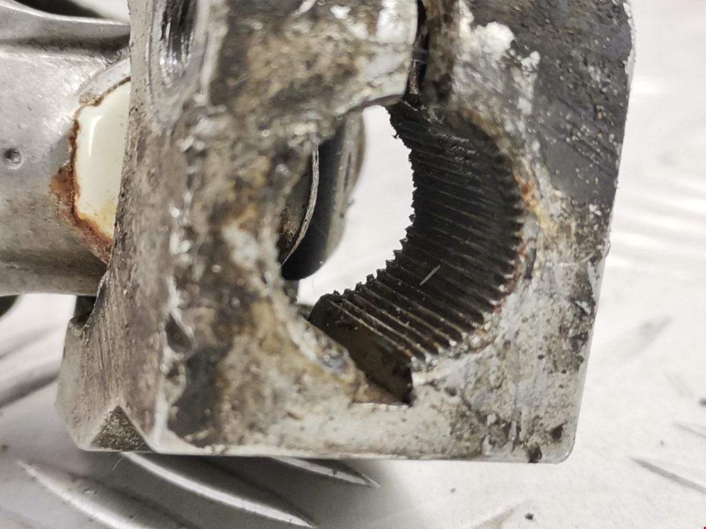 Кардан рулевой BMW 5er 5 серия F10/F11/F07 2009-2017