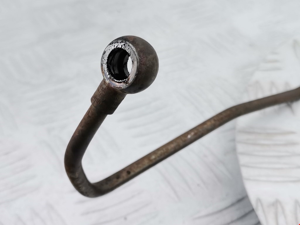 Трубка нагнетателя FORD Mondeo III 2000-2007