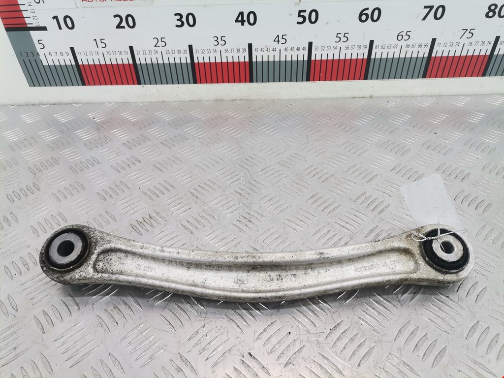 Рычаг задний правый VOLKSWAGEN Touareg 2002-2010