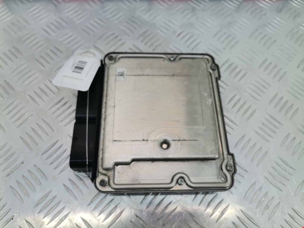 Блок управления двигателя (ЭБУ) OPEL Zafira C 2012-2019