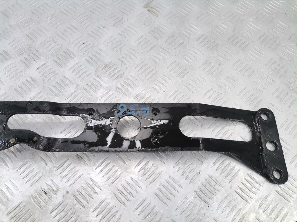 Балка подрадиаторная VOLKSWAGEN Phaeton 2002-2016