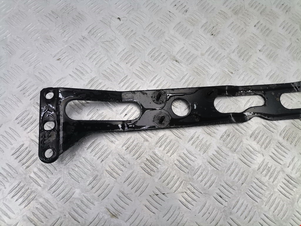 Балка подрадиаторная VOLKSWAGEN Phaeton 2002-2016