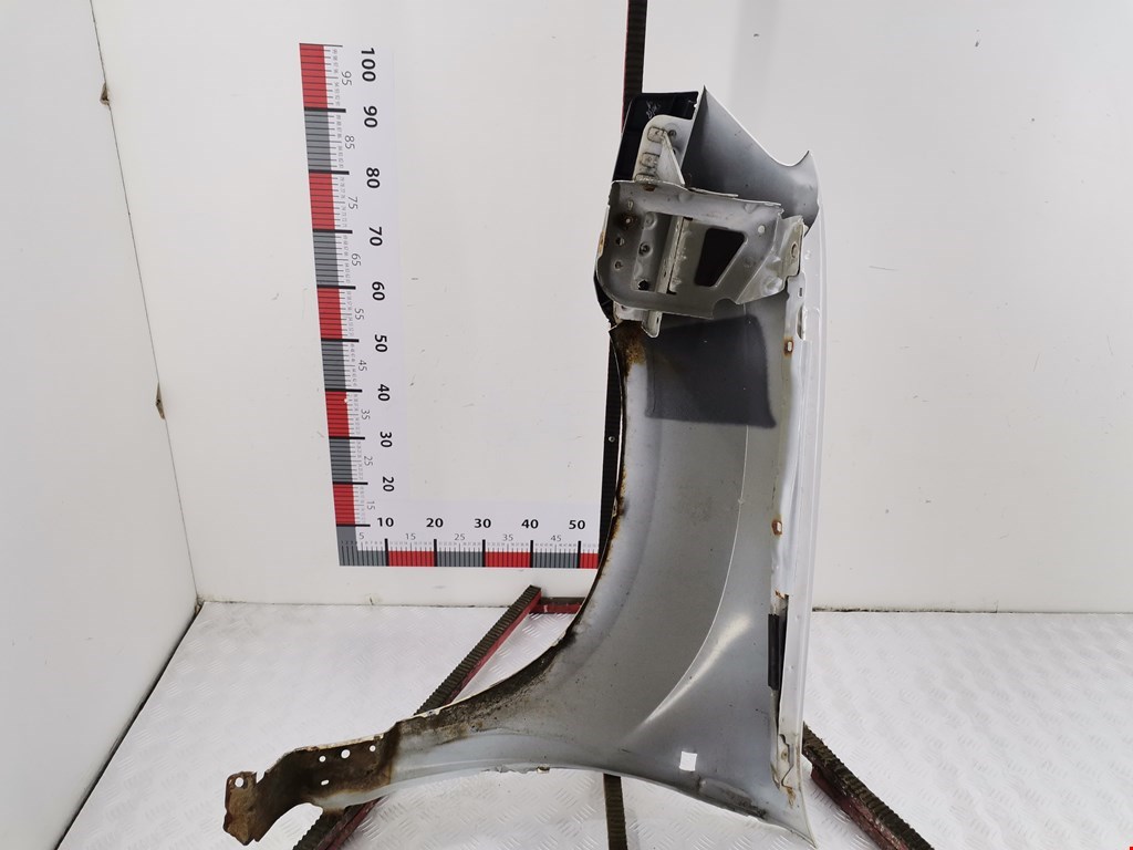 Крыло переднее правое DACIA Duster Duster I 2010-2017