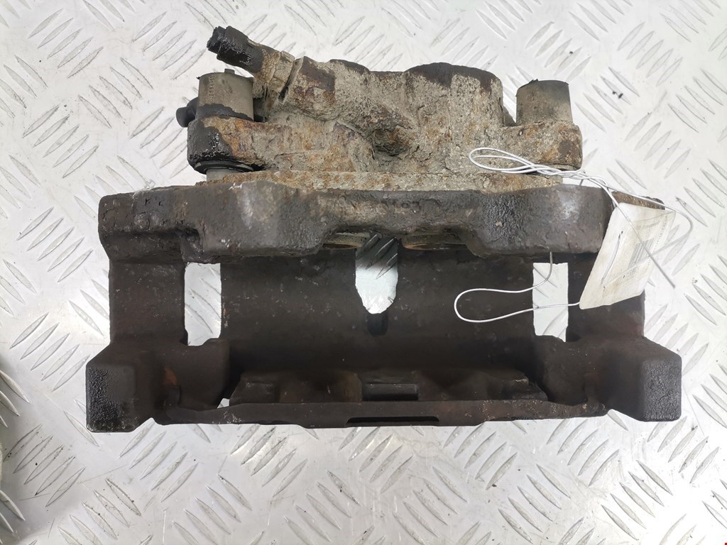 Суппорт передний правый MERCEDES-BENZ M-Class W164 ML 2005-2011