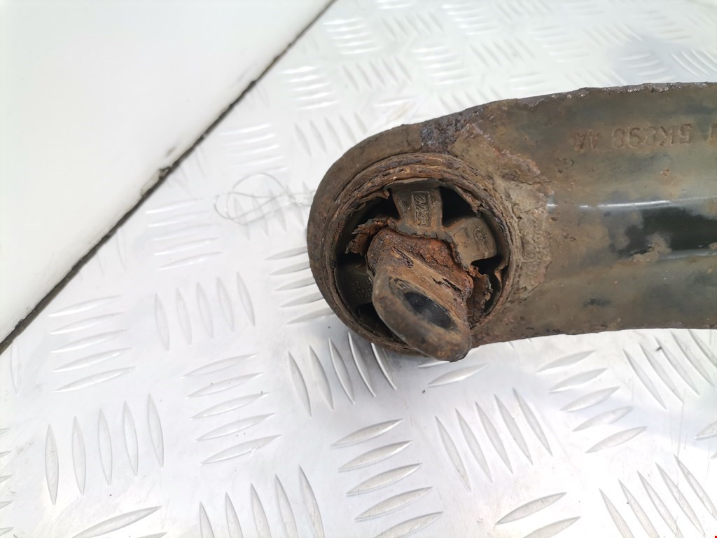 Ступица задняя правая FORD Kuga 2008-2012