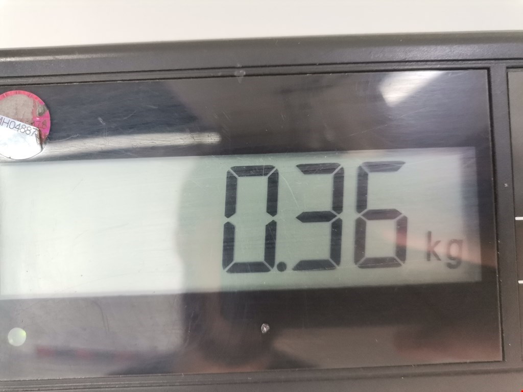 Фонарь задний внутренний правый OPEL Astra J 2009-2017