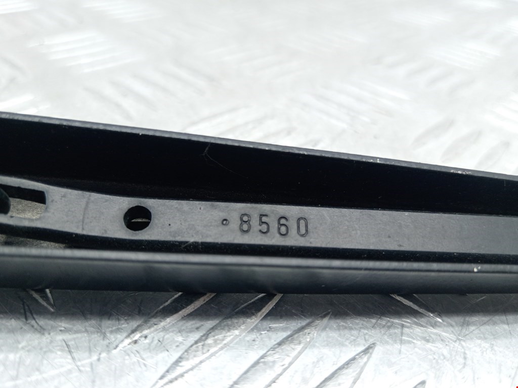 Поводок дворников передний левый/ правый PEUGEOT 206 1998-2012