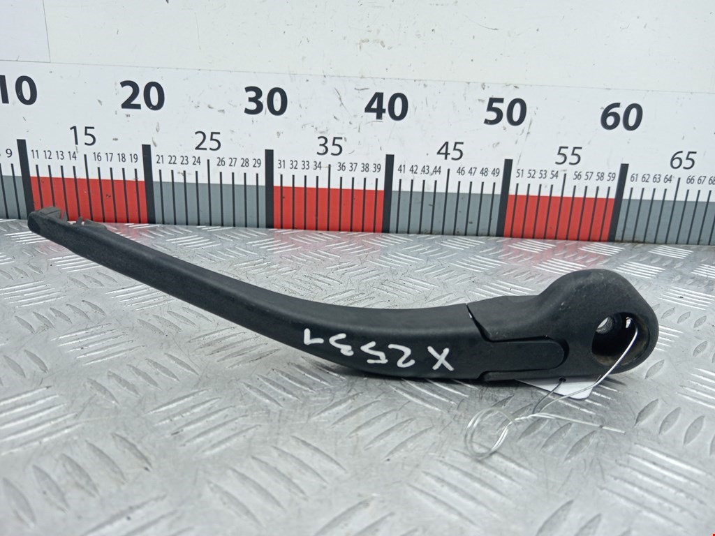 Поводок дворника задний (заднего) PEUGEOT 206 1998-2012