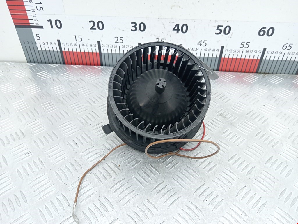 Моторчик (мотор) отопителя салона SEAT Ibiza 1993-2002